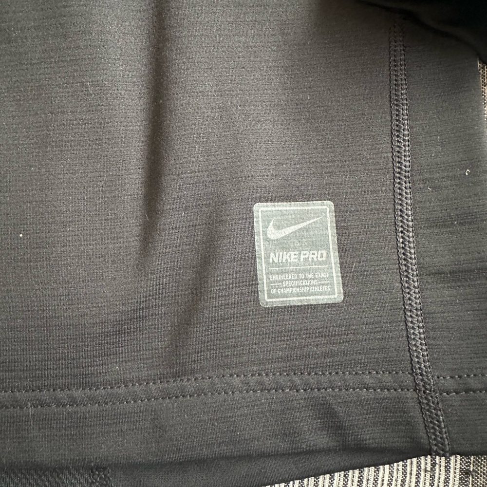 Nike Pro Black Hyperwarm Compression Baselayer/Top - image 5